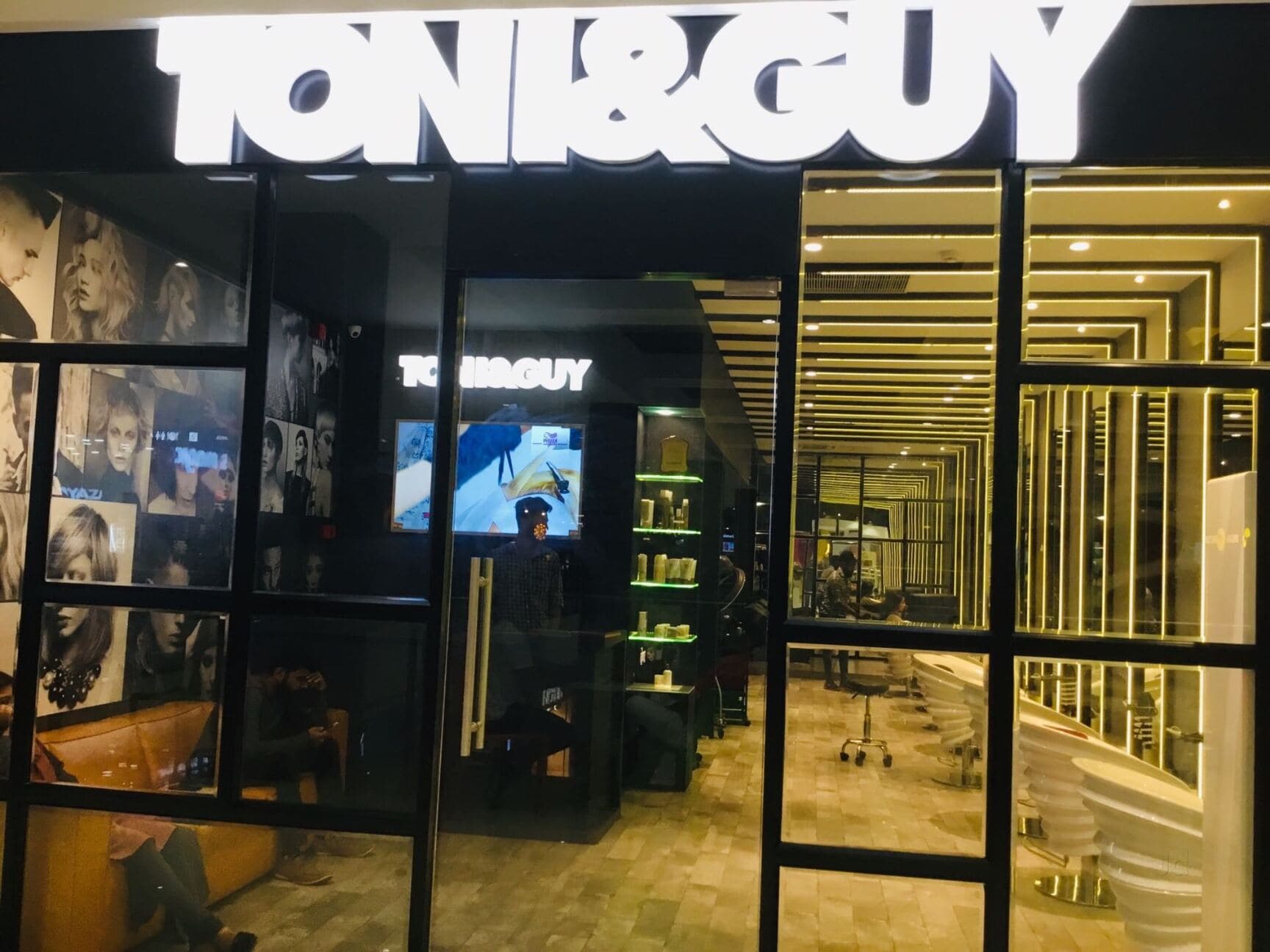 Toni Guy Mall Of Travancore Beauty Parlours Book Appointment Online Beauty Parlours In Chakkai Thiruvananthapuram Justdial