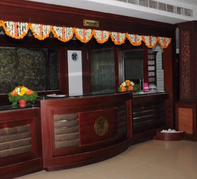 Oaktree Bar Hotel Thiruvilwamala Hotels In Thrissur Justdial