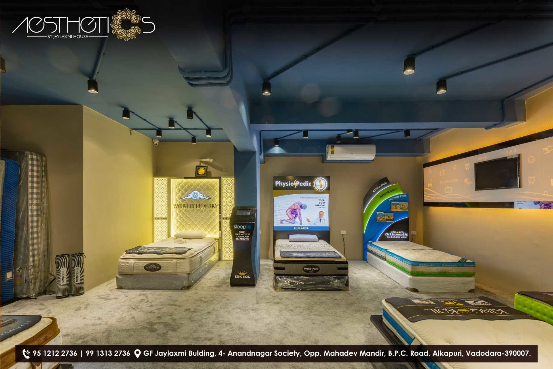 Wallpaper for bedroom in Vadodara Stylish, Elegant, and Cozy