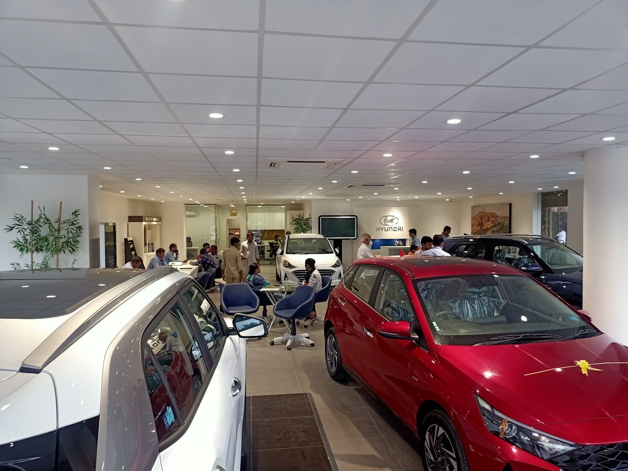 Top Hyundai Electric Car Dealers in Laheripura Best Hyundai Electric