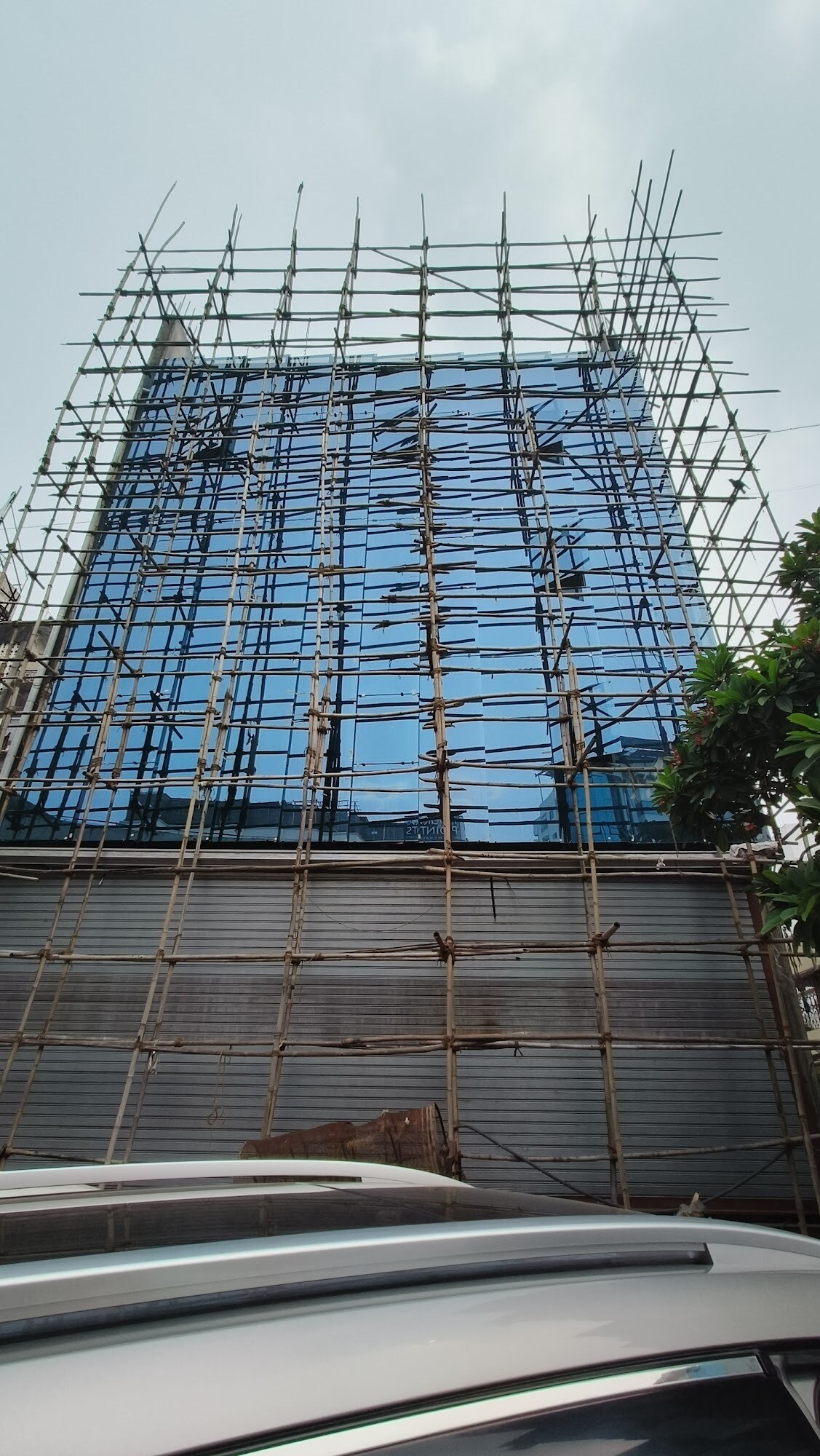 Top Hip Replacement Surgeons in Maneja Best Hip Replacement Surgery