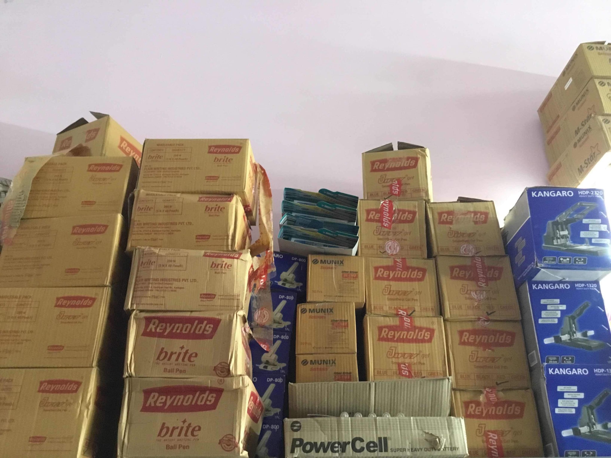 Top Doms Stationery Distributors in Vadodara स्टेशनरी