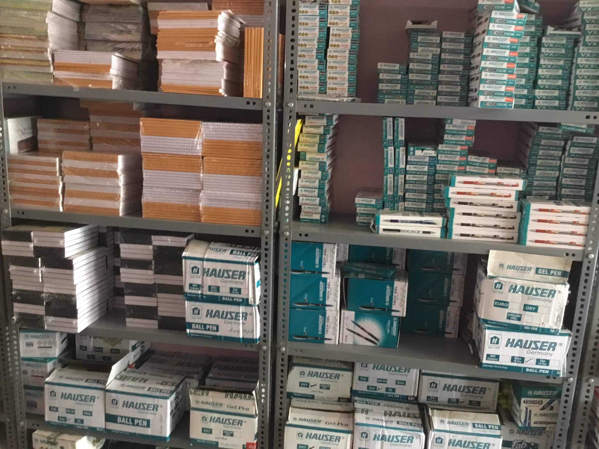 Top Doms Stationery Distributors in Vadodara स्टेशनरी