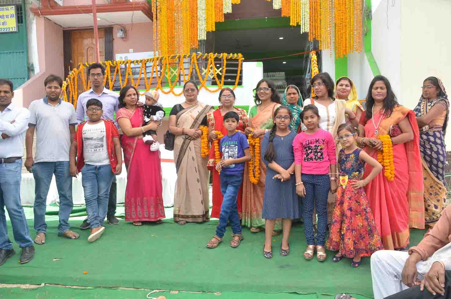 Top Grocery Stores near Jagdish Chandra Dhawan Clinic Maldahiya - Best ...