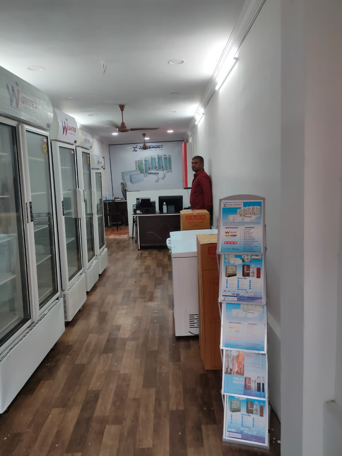 Top Rockwell Deep Freezer Dealers in Vijayawada डीप फ्रीजर डीलर्स