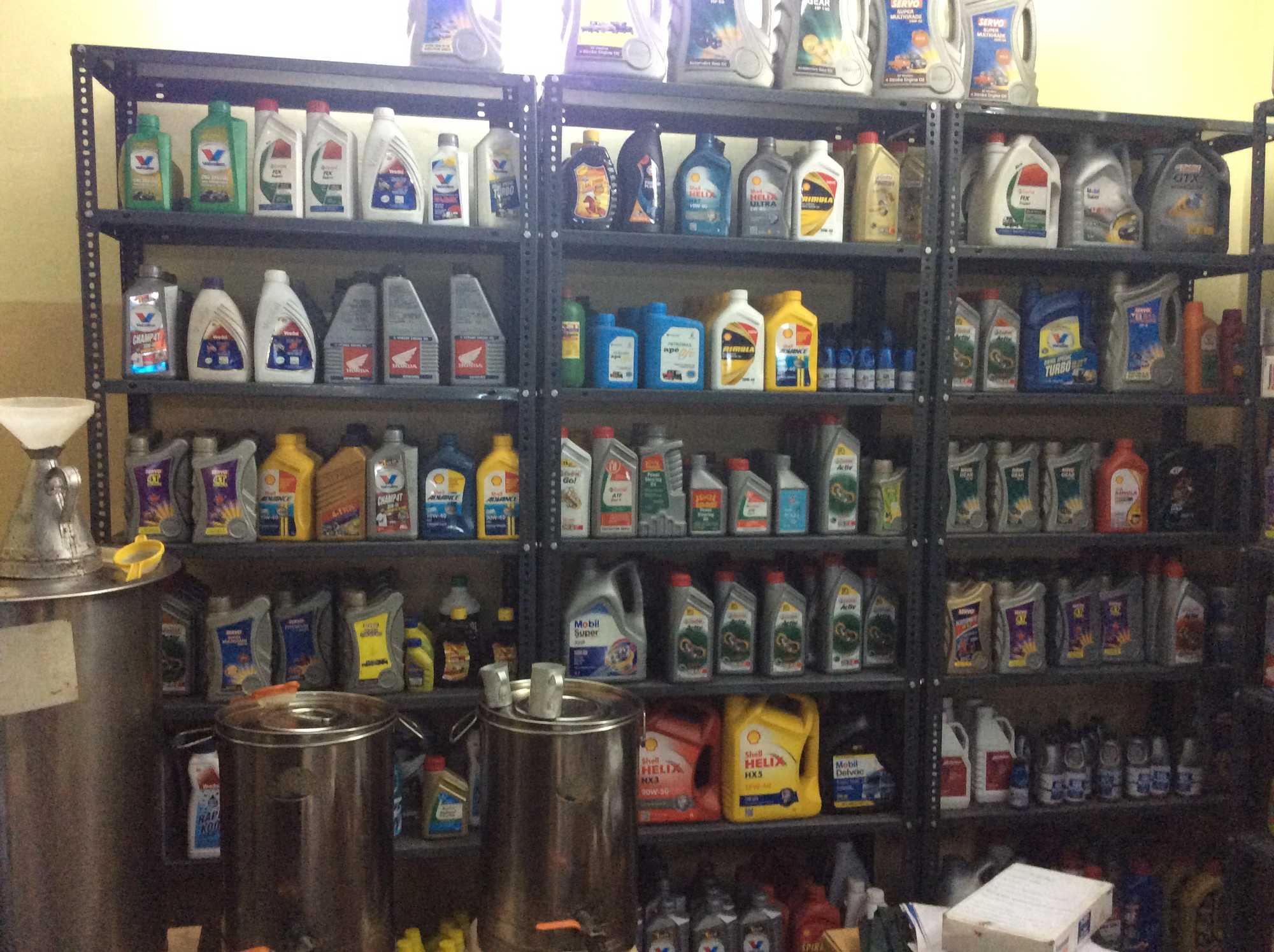 Top Servo Lubricant Oil Dealers in Vijayawada Best Servo Lubricant