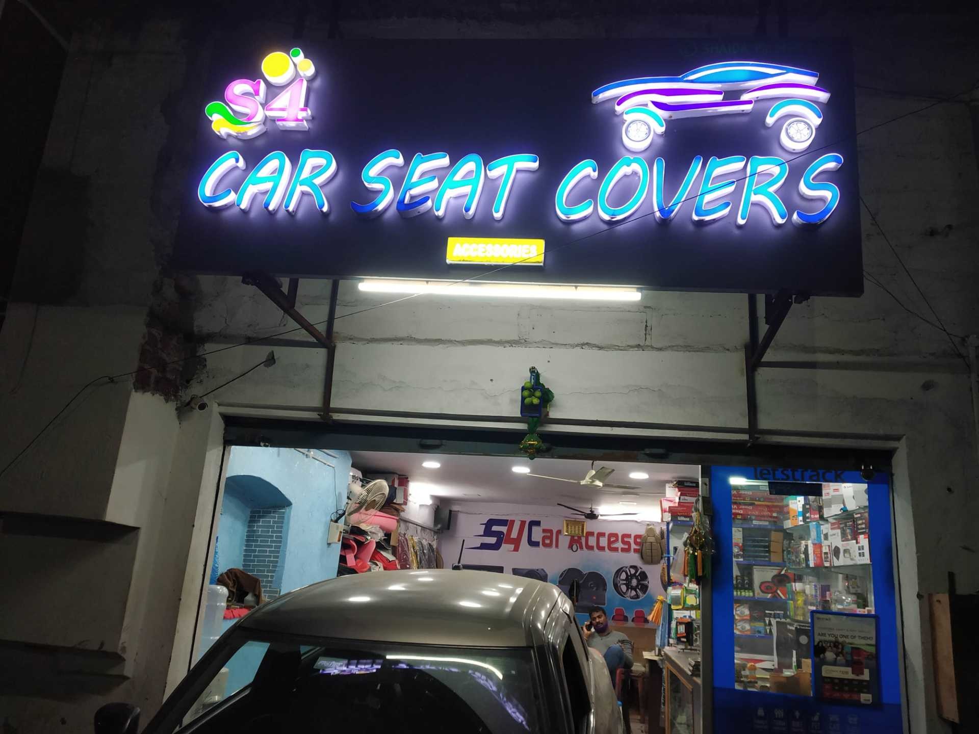 S 4 Car Seat Covers Photos, Labbipet, Vijayawada Pictures & Images