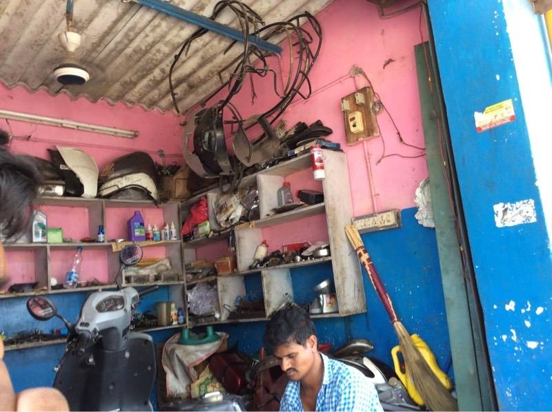 sri sai royal enfield