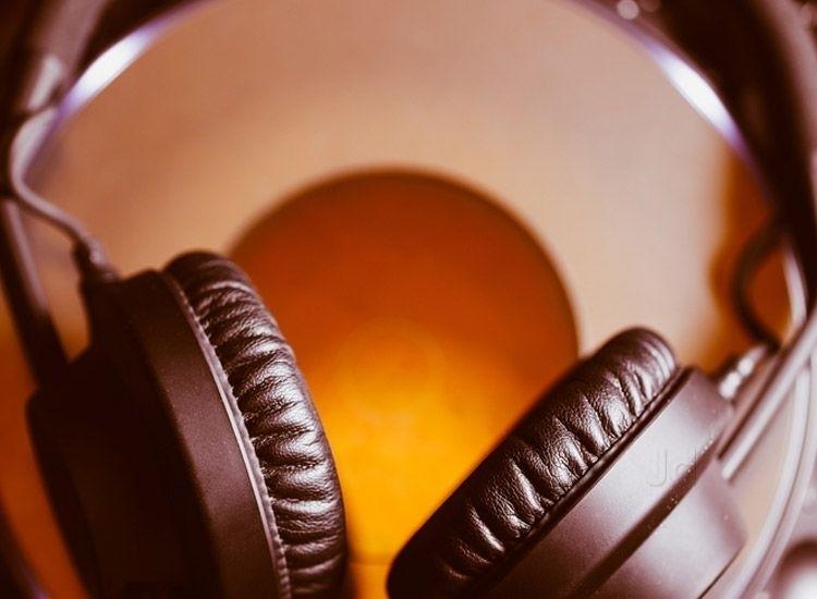 Top Music Classes For Saxophone in Karelibaug Best Saxophone Classes Vadodara Justdial