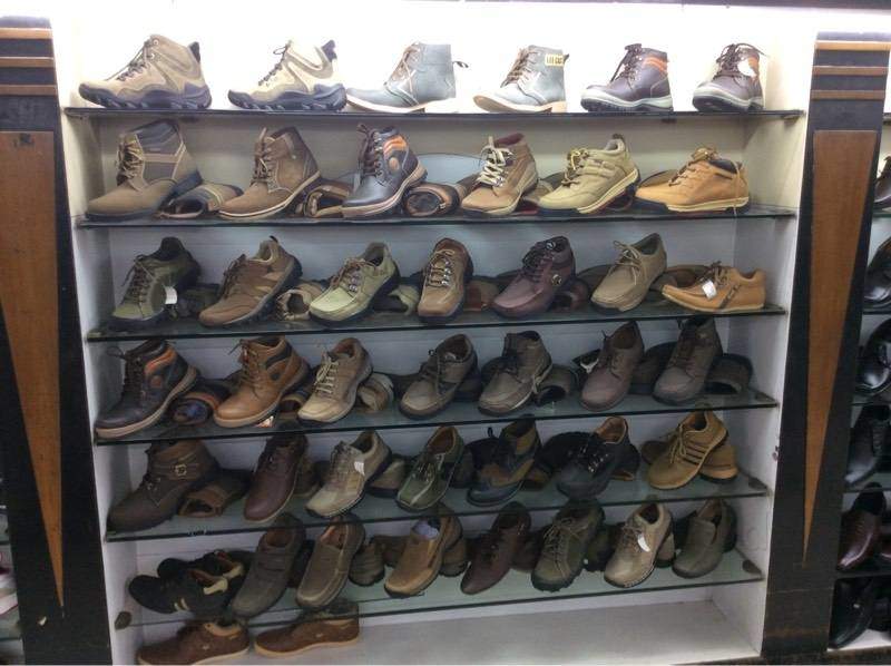 Catalogue Shradha Hedau Footwear Couture Pvt Ltd in Shaniwar Peth