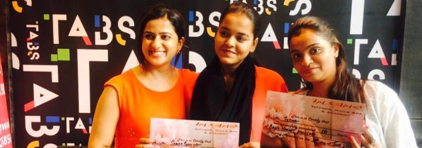 4 Hours Basic Nail Art Training In Mumbai Tabs The Academy Dipika Parihar Advanced Nail Art Work