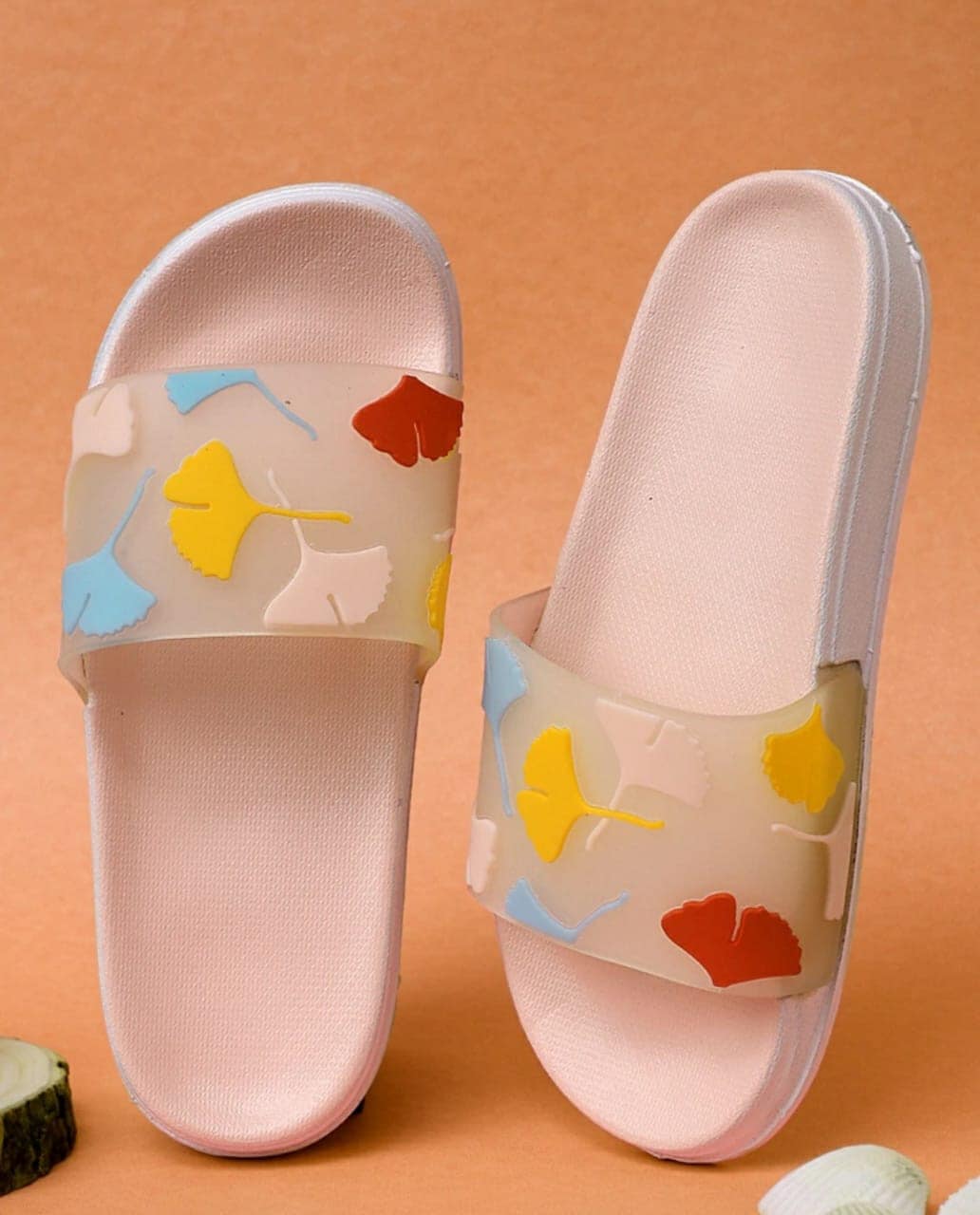 Fashionable Slipper in Fatehabad-Haryana at ₹ 1,000 ₹ 8,800