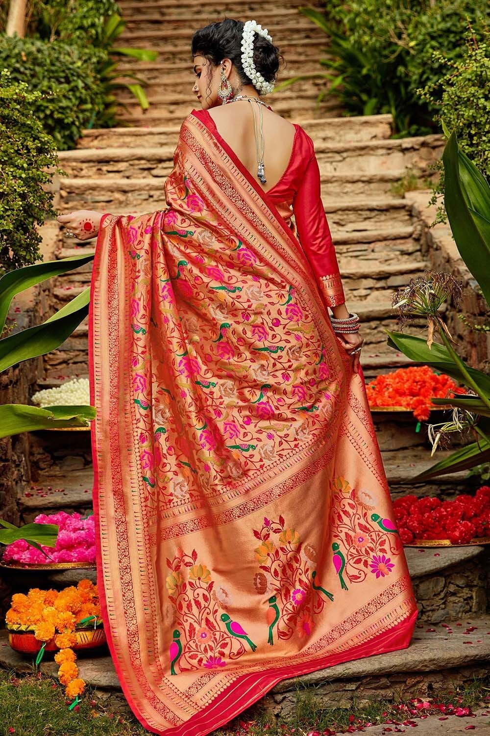 【COUNTER POINT】 JAMDANI SAREE BLOUSE COUNTER POINT】 JAMDANI SAREE BLOUSE（Jamdani Saree With