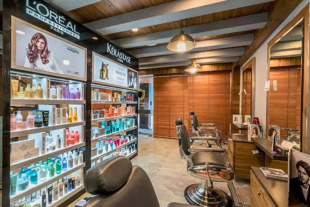 Salon Furniture in Delhi at ₹ 200 ₹ 80,000 Pc by Bedi