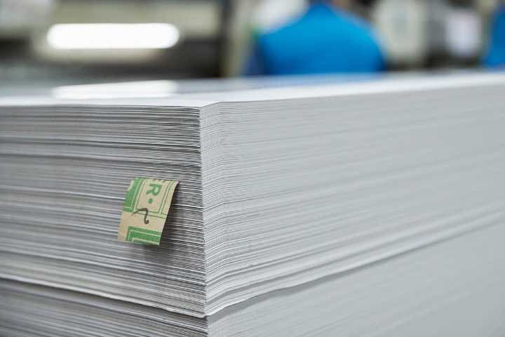 Kraft Paperboard in Pune at best price by United Paper Justdial