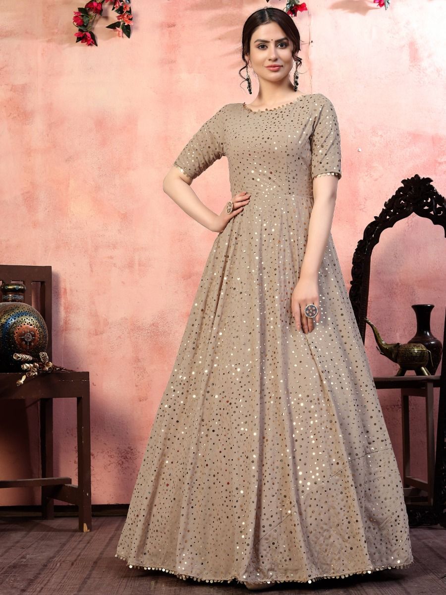 party dresses in mumbai Designer Party Wear Gown in Mumbai at ₹ 2,500 - ₹ 3,000 / Unit by Anisha  Dresses