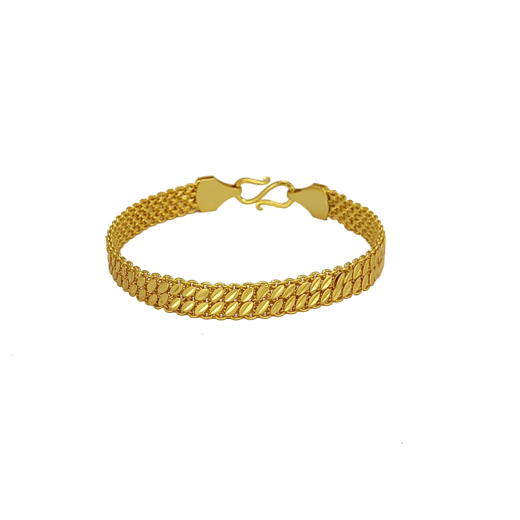 10 Mm Gold Plated Men Bracelet in Hyderabad at ₹ 2,500 ₹ 4,500