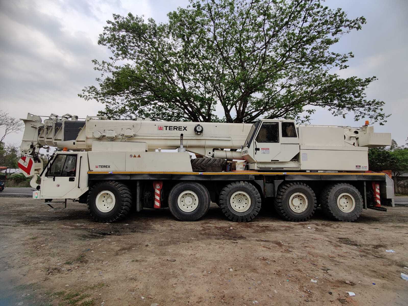 100 Ton Hydraulic Crane on Rent in Ahmedabad at best price by Shiv ...
