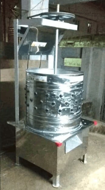 12 Bird's Fully Automatic Chicken Dressing Machine, 600mm, 100kg Capacity,  Stainless Steel in Vijayawada at  35,000 / Pc by Jagadees Agencies -  Justdial