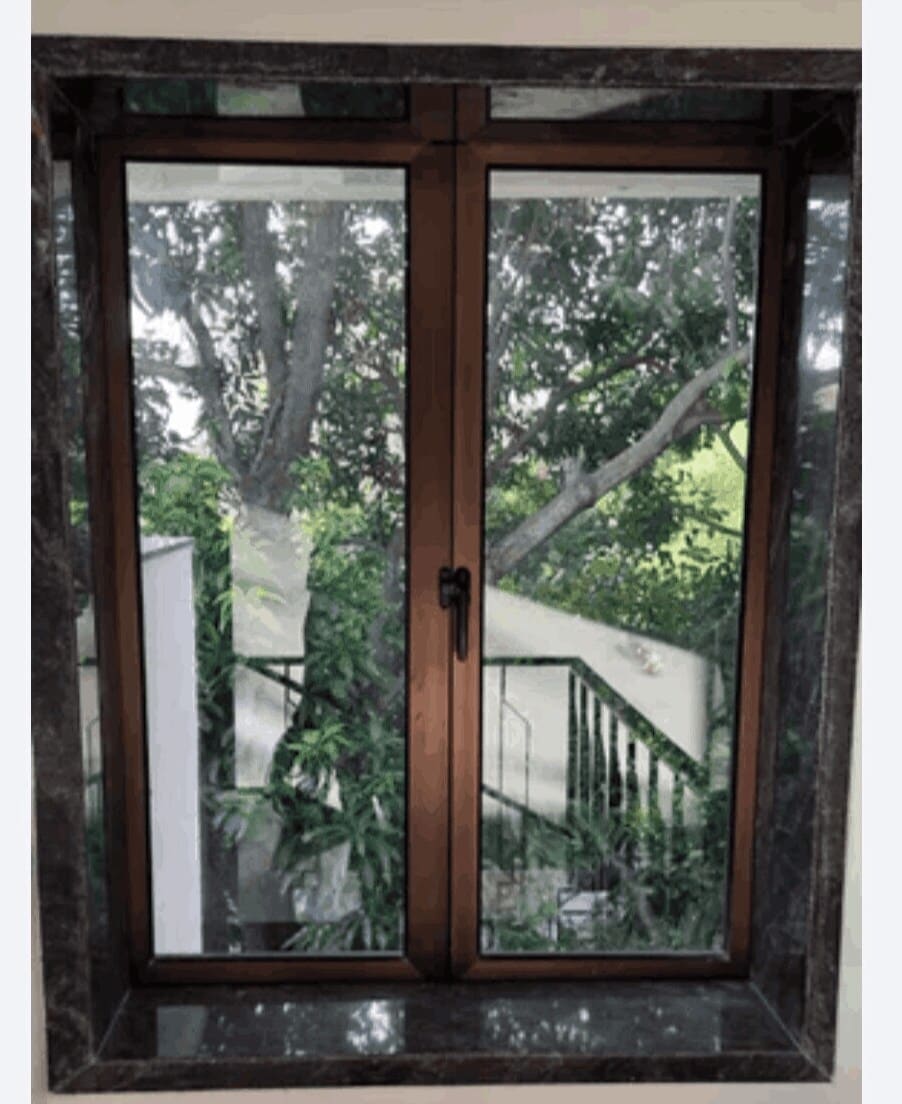Track Aluminium sliding window brown, thickness 8mm in Jalandhar