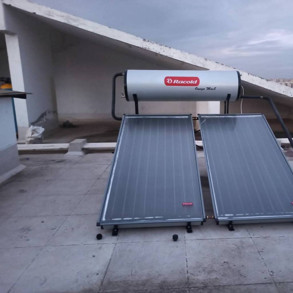 200 LPD Racold Omega Max 8 Solar Water Heater in Namakkal at best price by  Evo Energy - Justdial