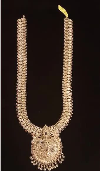 22k Long Chain in Bangalore at best 