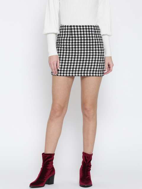 mini pencil skirt black and white