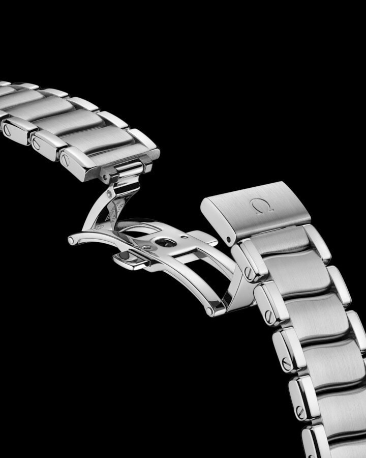 OMEGA Women's Watch in Gurgaon at ₹ L