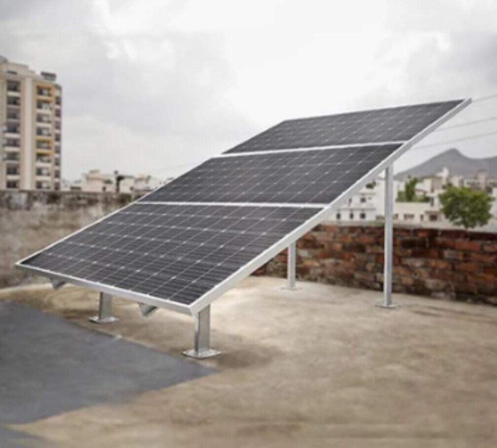 Loom Solar Panel Stand (450 Watts) Horizontal Stairs Design