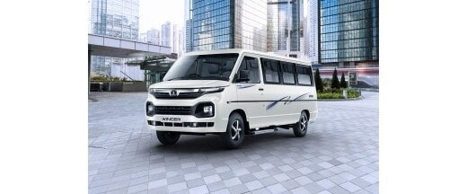 tata 9 seater van
