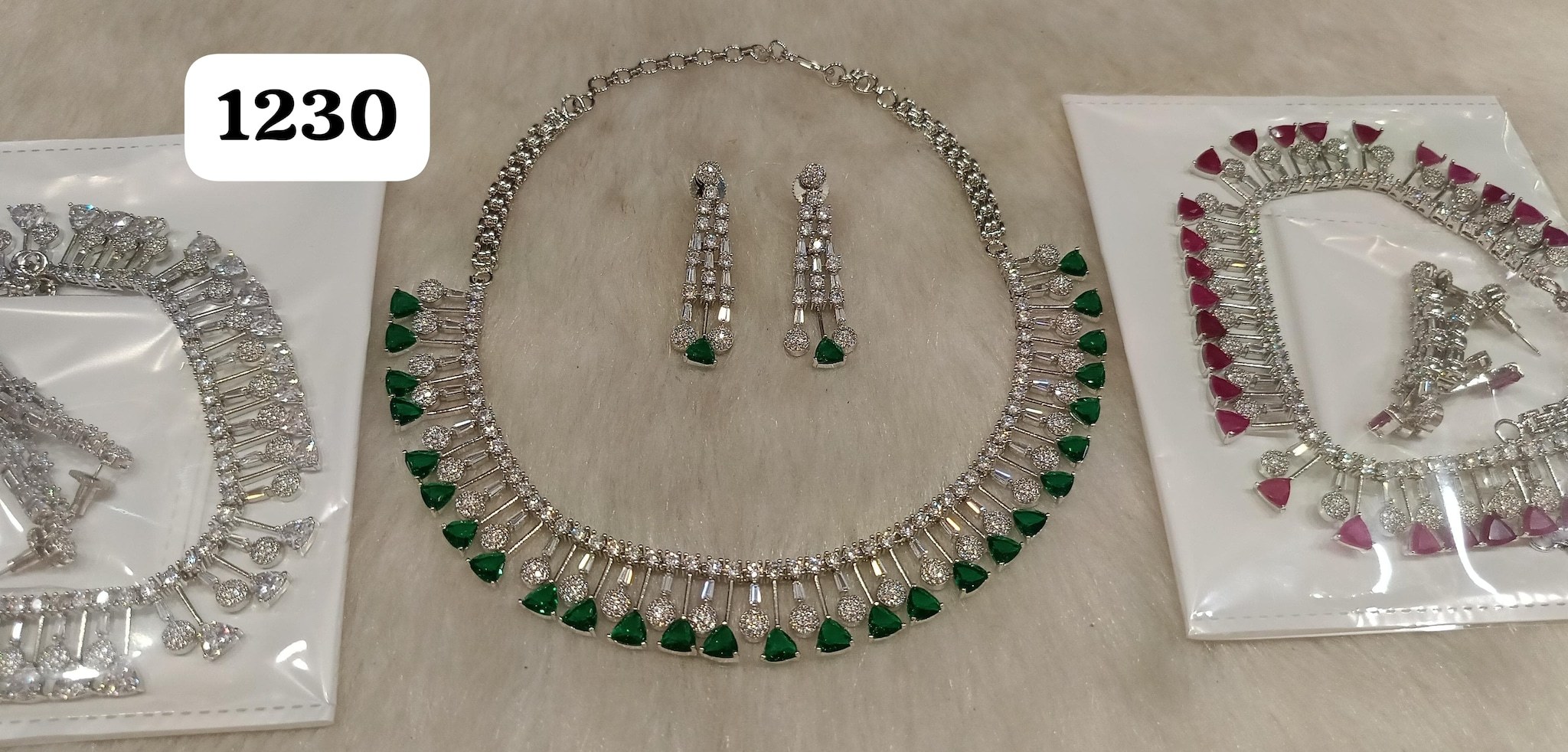 Top Artificial Jewellery Wholesalers in Navin Market - Best