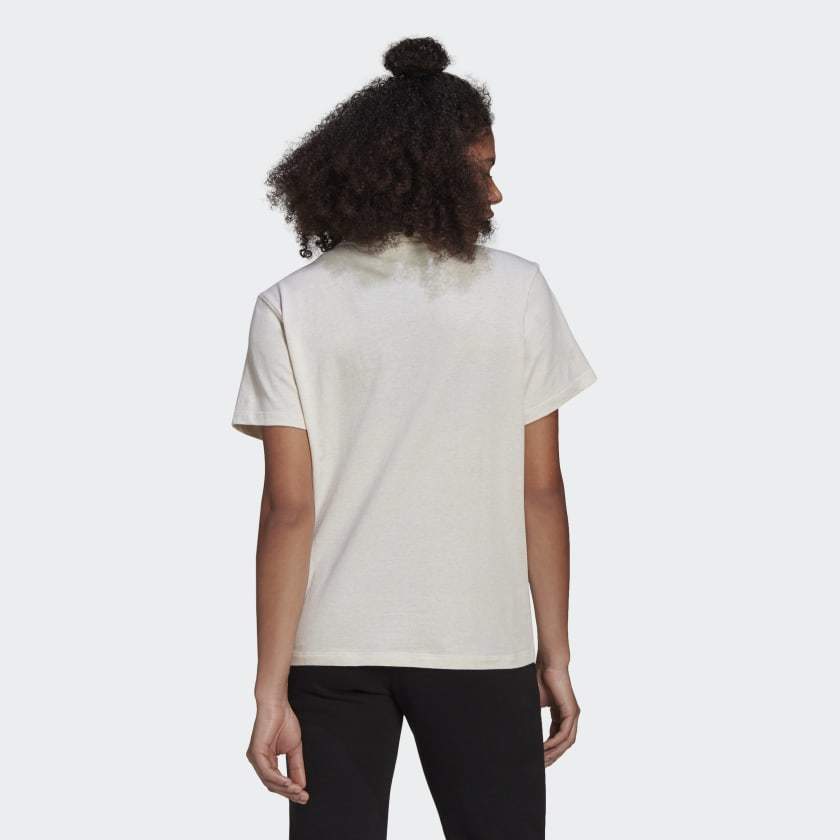 Adidas GN4352 R.Y.V. T-Shirt (Off White) in Chennai at best price by Pothys  Textiles - Justdial
