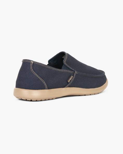 crocs santa cruz clean cut