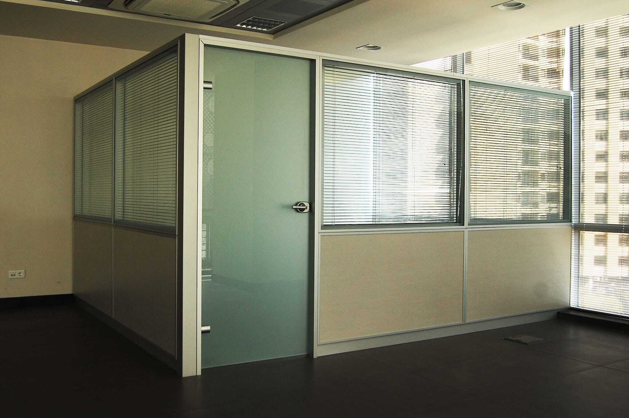 Aluminium Partition For Office in Pune at ₹ 300 - ₹ 600 / Sq.ft by ...