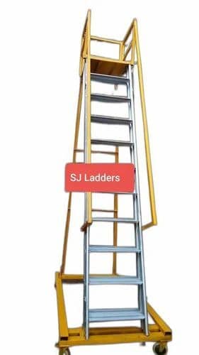 Aluminium Trolley Ladder in Dandeli at ₹ 8,000 Pieces (MOQ:1