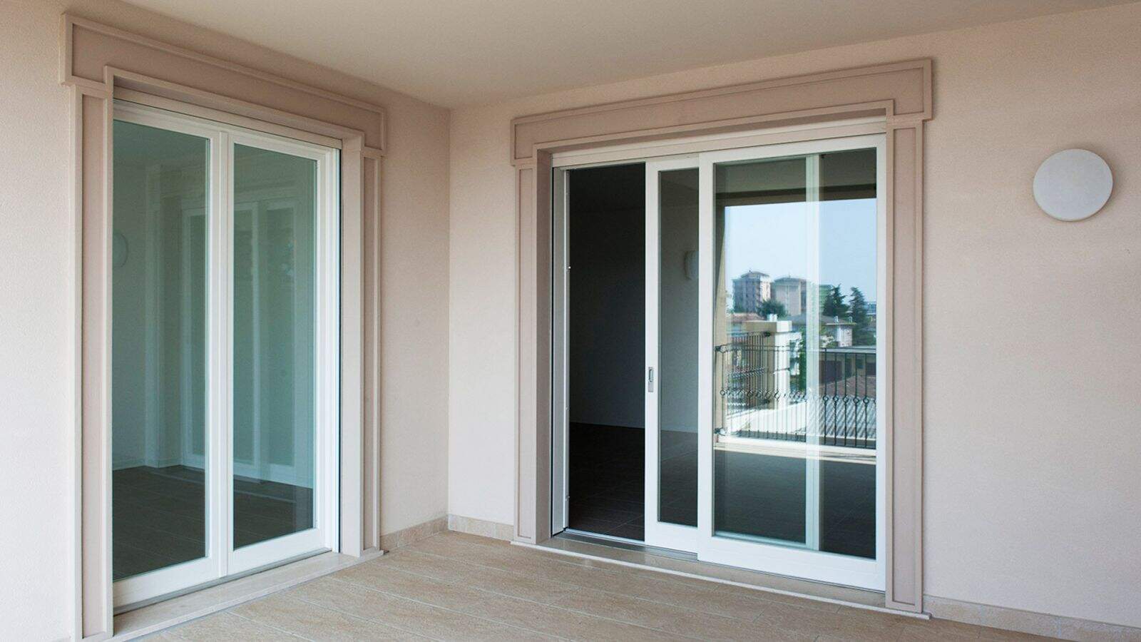 Door & Window