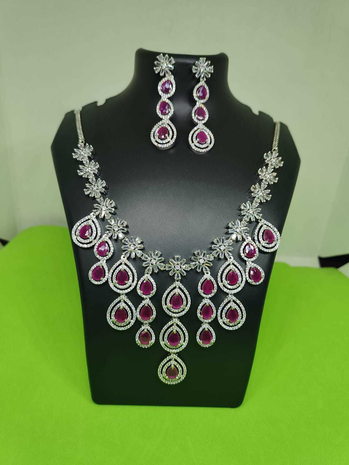 American Diamond Jewellery in Mumbai at ₹ 5,000 ₹ 9,999 Set