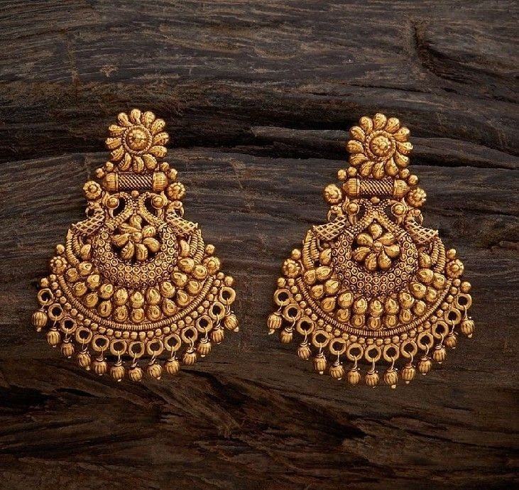 Antique Gold Fashion Earrings 8mm in Coimbatore at ₹ 25,000