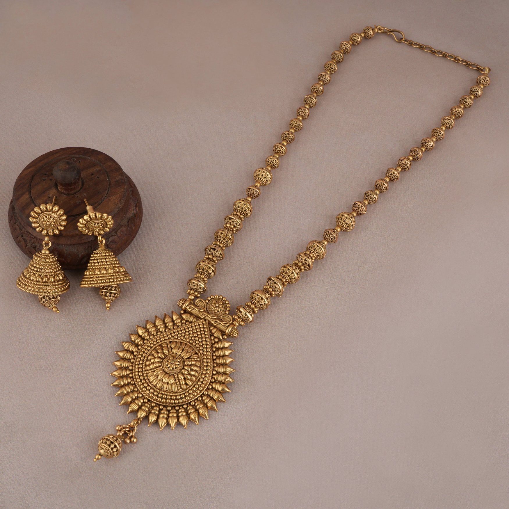 Antique Gold Plated Long Necklace Set With Jhumka Earring in - Main Image