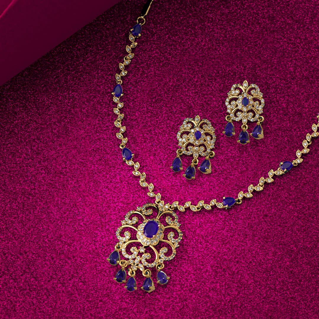 Avon 31282 Kyra Sleek Necklace Set in Gurgaon at ₹ 2,424