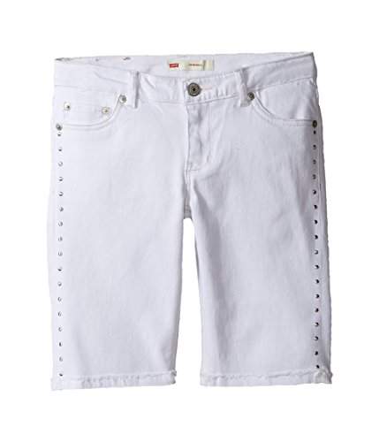 white levi bermuda shorts