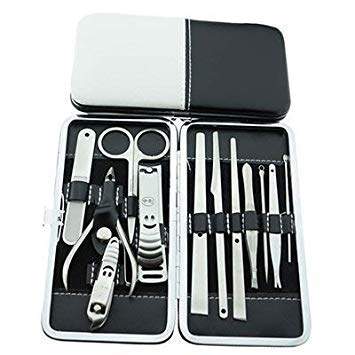 nail clipper and tweezer set