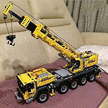 big crane toy