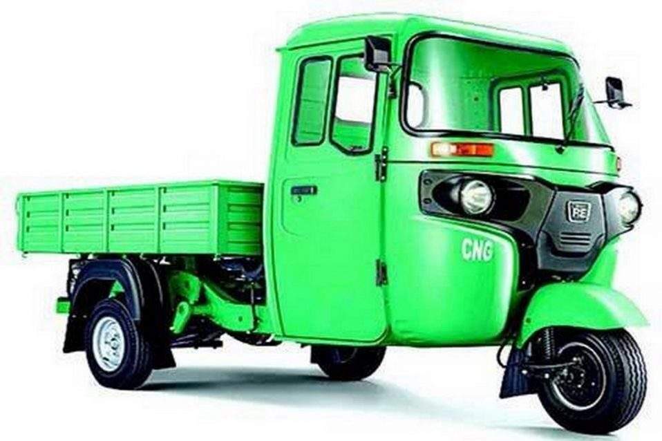 Bajaj Maxima C Green CNG Three Wheeler Cargo Auto in Mandya at
