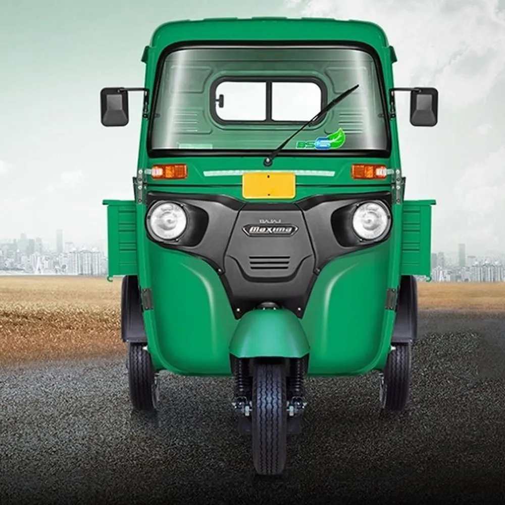 Bajaj Commercial Vehicle Maxima C in Delhi at ₹ L