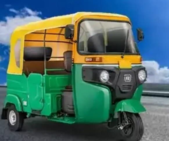 Wheeler Auto Price Bajaj Compact 4s Bajaj Re Compact 4s Petrol
