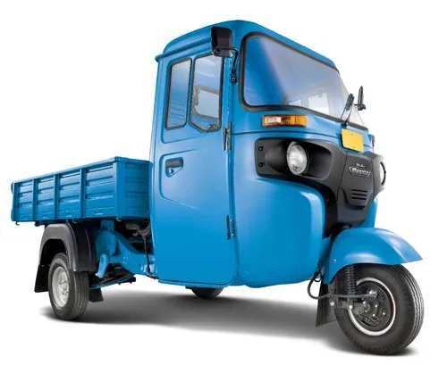Bajaj Maxima Blue Cargo Commercial Vehicle in Delhi at ₹ L