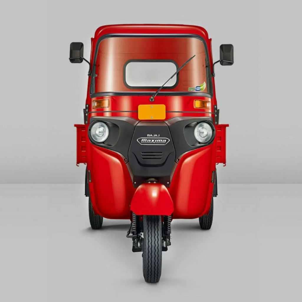 Bajaj Maxima Red- Second Hand Commercial Vehicle in Delhi at