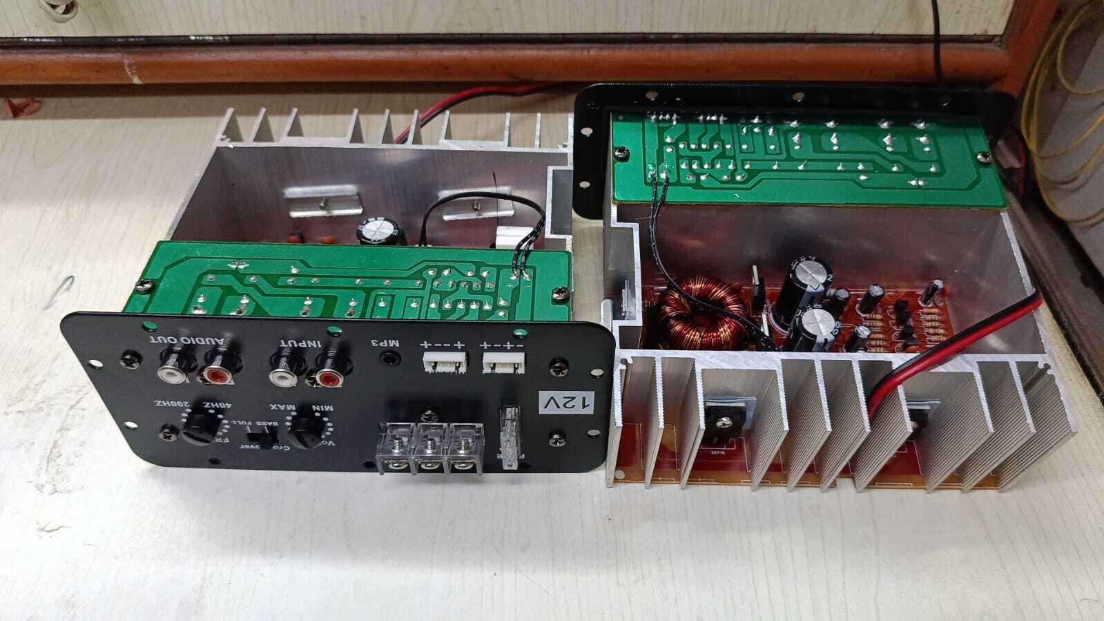 Bass Tube With Inbuilt Amplifier, Power 12 V in Delhi at ₹ 800