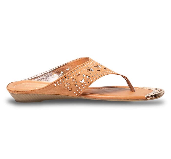 Bata Beige Flat Chappals For Women (F571889300, Size:7) in Agra at